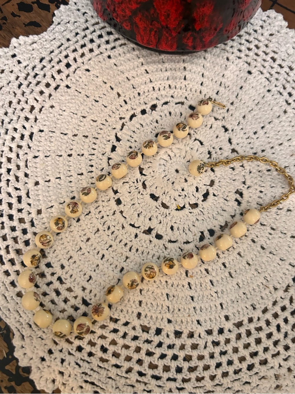 Vintage Floral Beaded Necklace | Cream Lucite Plastic Beads | Flower Power Retro